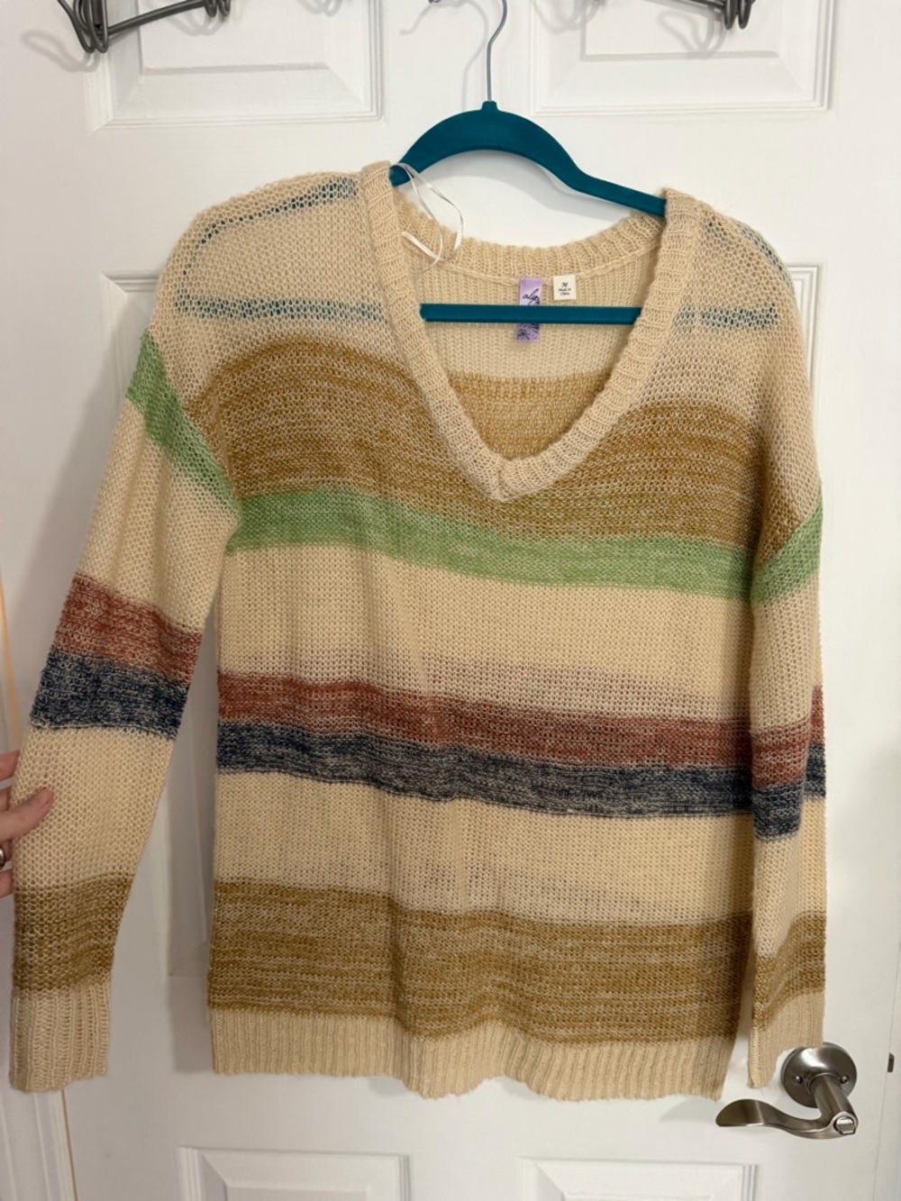 Women’s V-Neck Striped Lightweight Sweater - Cream Multicolor